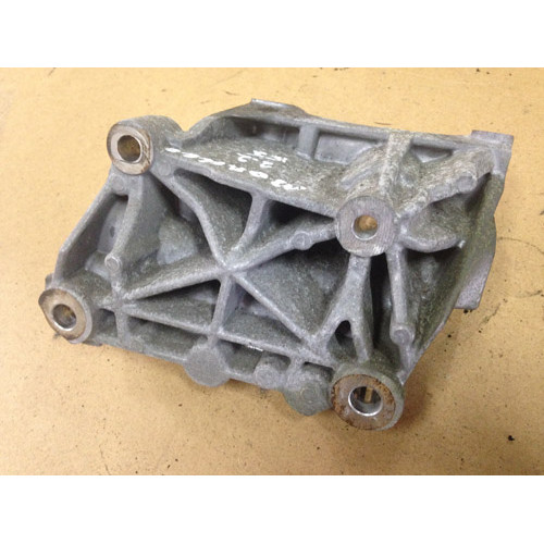 Кронштейн двигуна 9656597780 2.2 TDCI Форд Мондео 4 Ford Mondeo 4