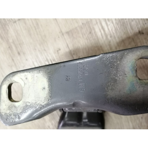 Завес дверей Опель Астра Opel Astra J 2010-2015