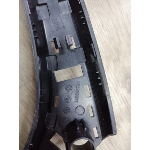 Накладка молдинг дверей 340685796 Опель Астра Opel Astra J 2010-2015