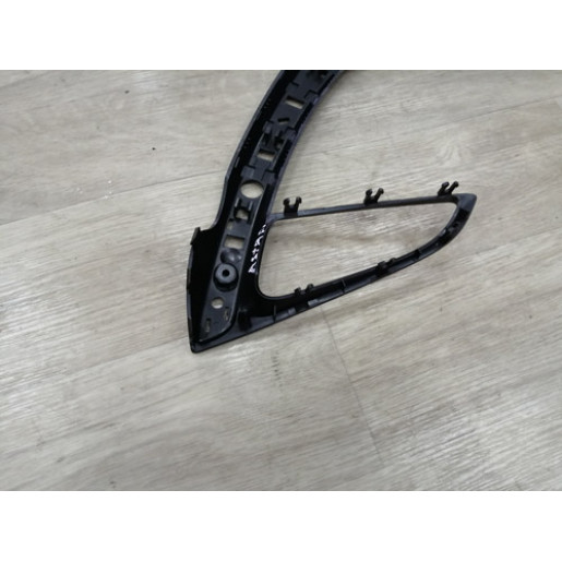 Накладка молдинг дверей 340685796 Опель Астра Opel Astra J 2010-2015