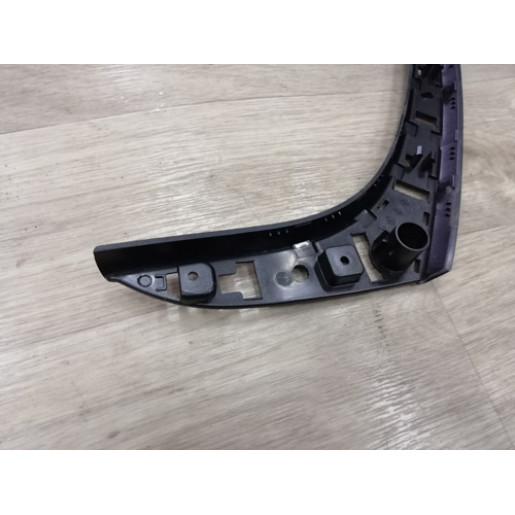 Накладка молдинг дверей 340685796 Опель Астра Opel Astra J 2010-2015