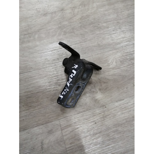 Завіс дверей Опель Астра Opel Astra J 2010-2015