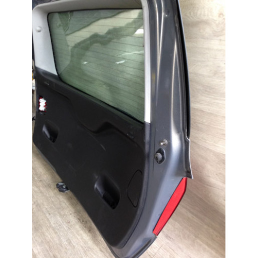 Кришка багажника задня ляда Опель Opel Meriva B 2010-2017