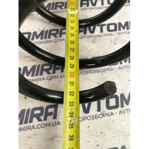 Пружина передняя 330mm Volkswagen Passat B6 2005- 3C0411105