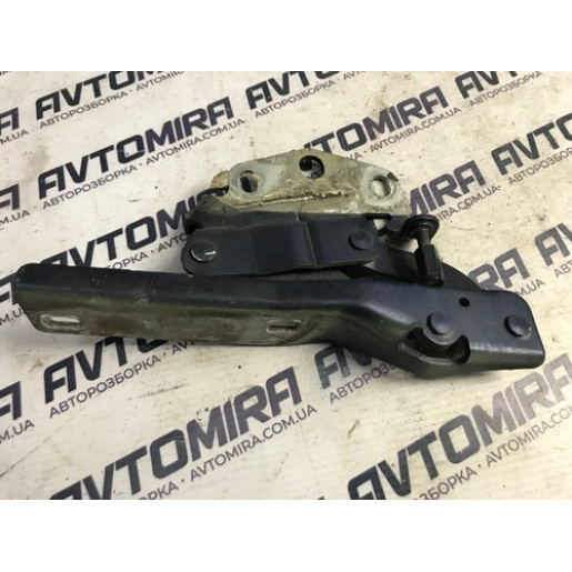 Петля капота правая VW Volkswagen Passat B7 2010- 3AA823302