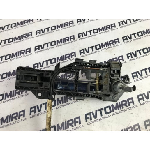 Ручка двери передней правой VW Passat B7 2010- 3C0837886H