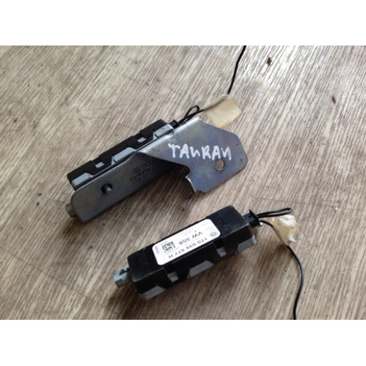 Усилитель антенны 1T0035577 Volkswagen Touran 2004-2008