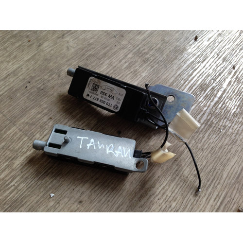 Усилитель антенны 1T0035577 Volkswagen Touran 2004-2008