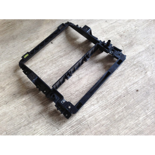 Рамка під магнітолу 1T0858005A Volkswagen Touran 2004-2008