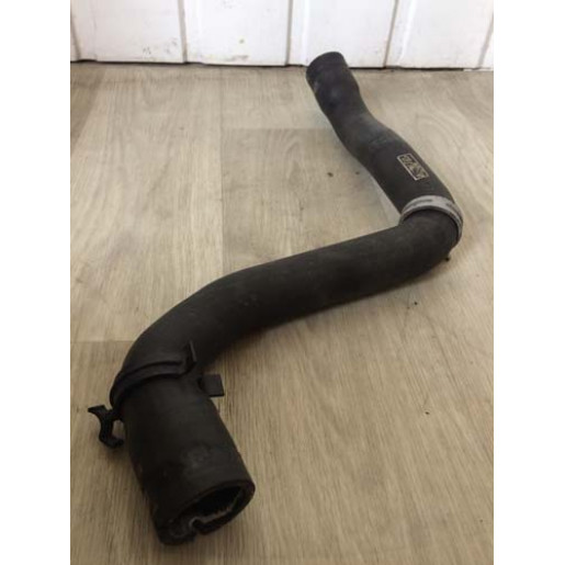 Патрубок радиатора Вольво Volvo 2008-2012 31261054